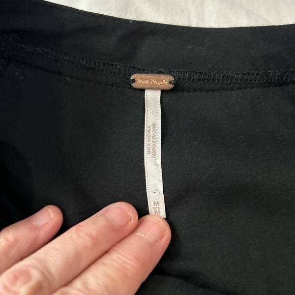 FREE PEOPLE Sweetest‎ Thing Thermal Crochet Lace Top M - Picture 5 of 10